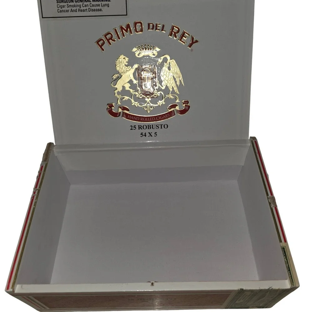 Collection of 6 Wooden Cigar Boxes Cohiba, Romeo y Julieta,Perdomo Primo del Rey